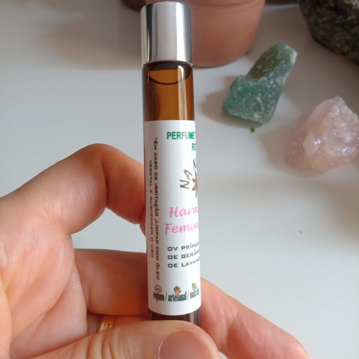 review photo of nananis aromaterapia Perfume Terapêutico Feminilidade shared by @priscillabaptista on 12 May 2022 - review