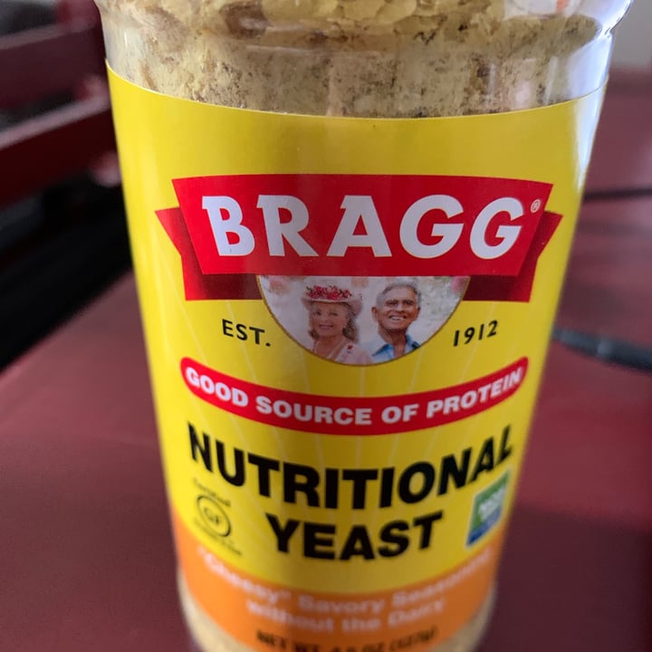 photo of Bragg Nutritional Yeast Seasoning shared by @maggiequintero on  27 Jan 2021 - review