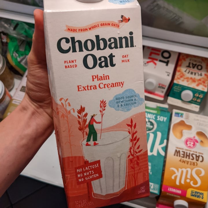 photo of Chobani Oat Milk - Plain Extra Creamy shared by @michaelpearce on  27 May 2022 - review