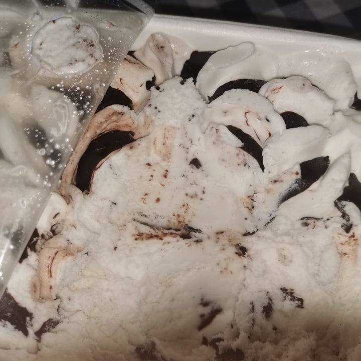 review photo of Sammontana Gelato vaniglia, cacao e nocciola shared by @immacolata on 01 May 2022 - review