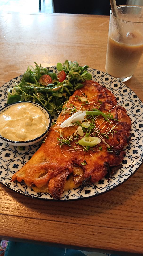 photo of Moment - Cafe & Bistro Omelette shared by @vreakylena on  26 Aug 2019 - review