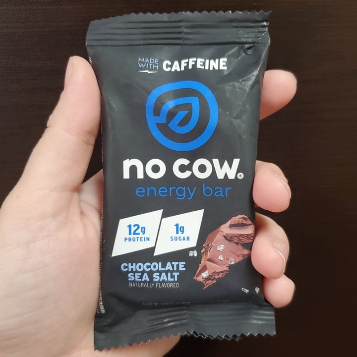 photo of No Cow Chocolate Sea Salt Energy Bar shared by @trippingshadow on  08 Nov 2020 - review