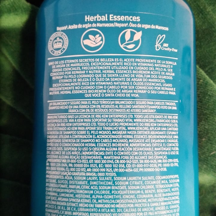 photo of Herbal Essences Herbal Essences - shampoo argan marocco oil shared by @bianaomi on  17 Jun 2022 - review
