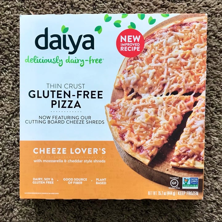 photo of Daiya Cheeze Lover’s Thin Crust Gluten-Free Pizza shared by @oddish on  12 Dec 2021 - review