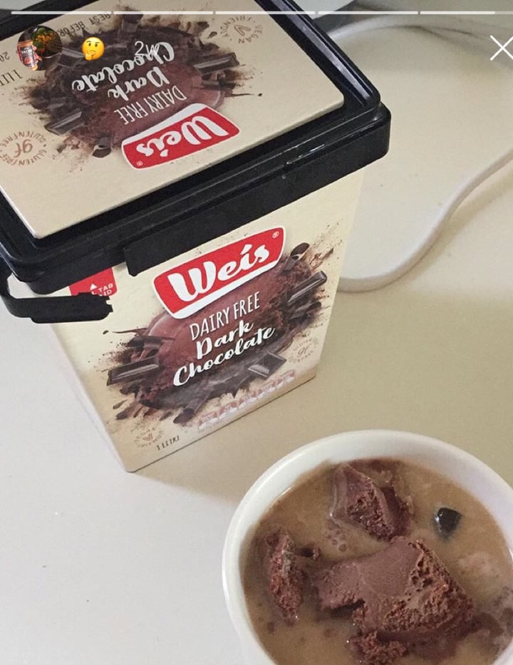 review photo of Weis Dairy Free Dark Chocolate shared by @jess251 on 06 Jan 2020 - review