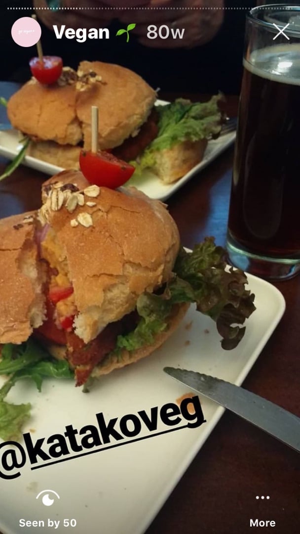 review photo of RestoBar Katako Hamburguesa Suculenta shared by @fabimirandav on 08 Feb 2020 - review