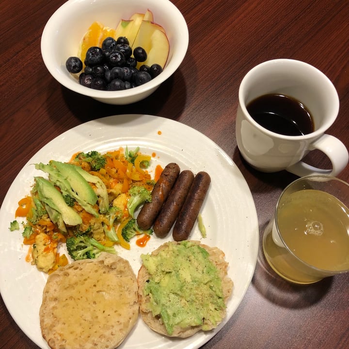 review photo of Field Roast Apple & Maple Breakfast Sausages shared by @callmemarleigh on 29 Dec 2020 - review