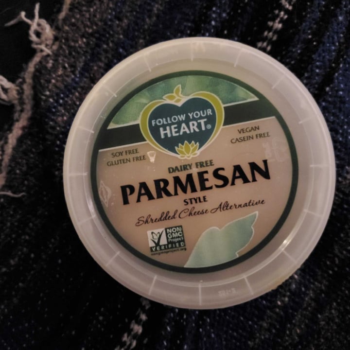photo of Follow your Heart Dairy-Free Parmesan Shredded shared by @gjakubisin on  05 Nov 2019 - review