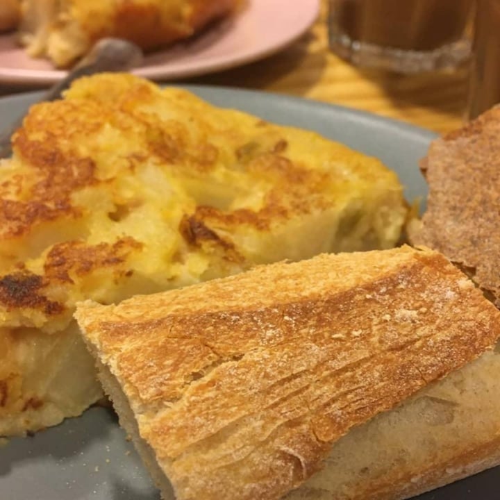 review photo of Bohemian Lane Pastelería Vegana Desayunos shared by @lauraugi on 27 Oct 2020 - review