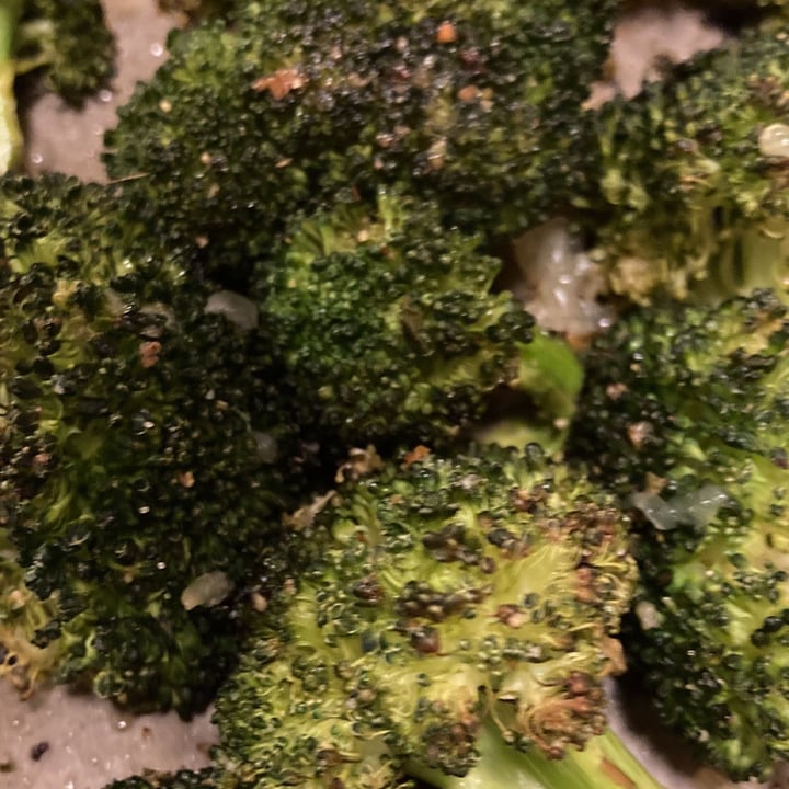 photo of Marketside Broccoli shared by @timisha on  08 Nov 2021 - review