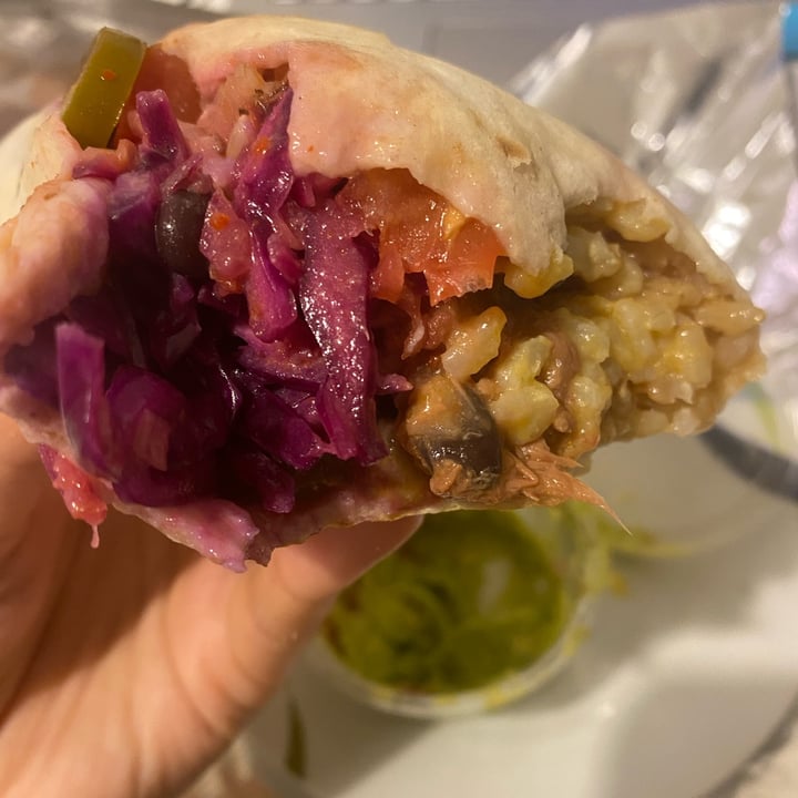 review photo of Britos Milano La linda shared by @elisaleone on 22 May 2022 - review