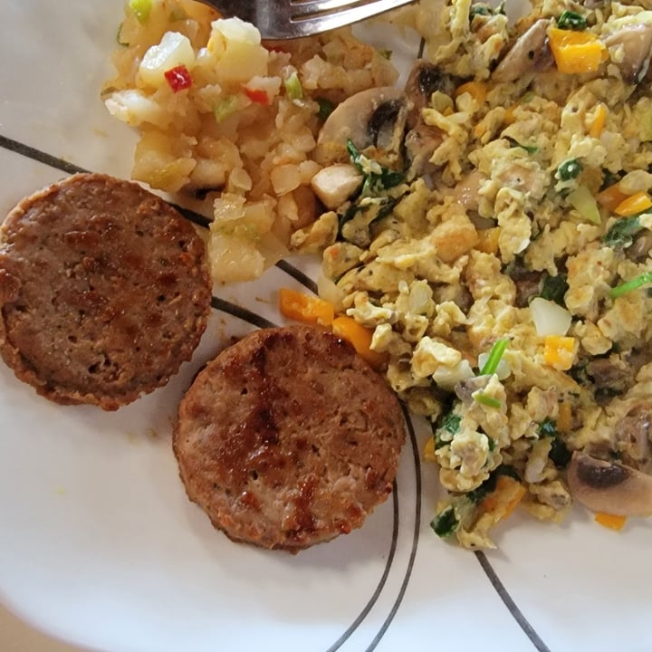 photo of Beyond Meat Beyond breakfast Sausage Classic  shared by @sunshine777 on  27 May 2022 - review