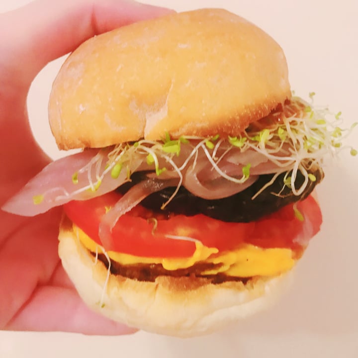 photo of Veggie 4 love Kobe's Favourite Burger shared by @kaylabear on  21 May 2018 - review