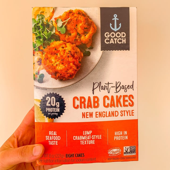 photo of Good Catch Plant-Based Crab Cakes New England Style shared by @jordaneatsplants on  01 Oct 2021 - review
