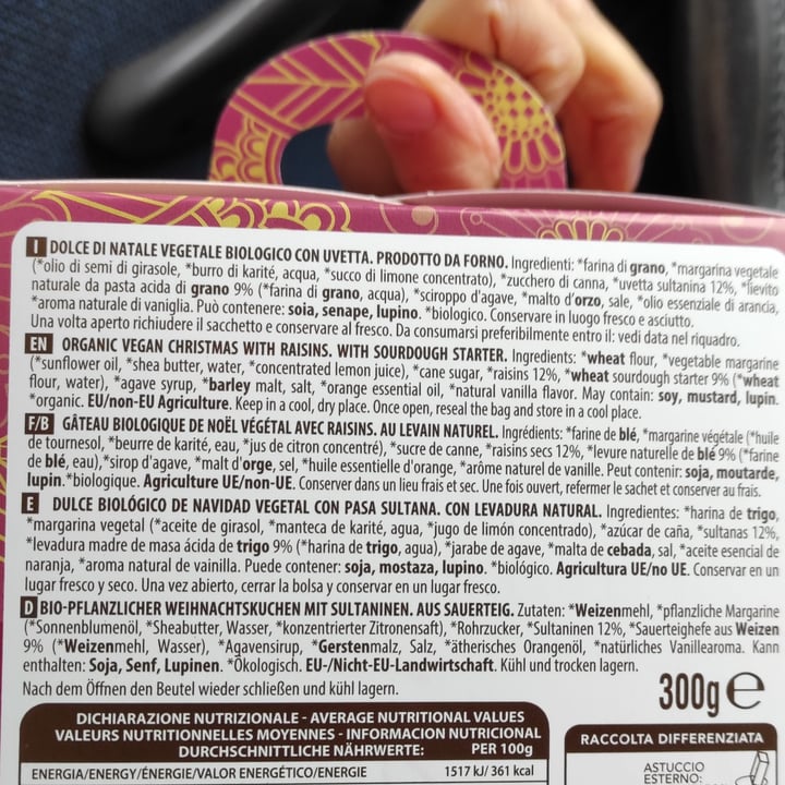review photo of Probios dolce natale vegan con uvetta shared by @francescaf on 13 Nov 2022 - review