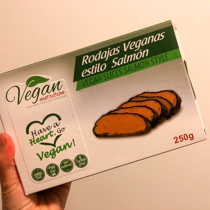 photo of Vegan Nutrition Rodajas Veganas Estilo Salmón shared by @anaiturrizar on  29 Oct 2020 - review