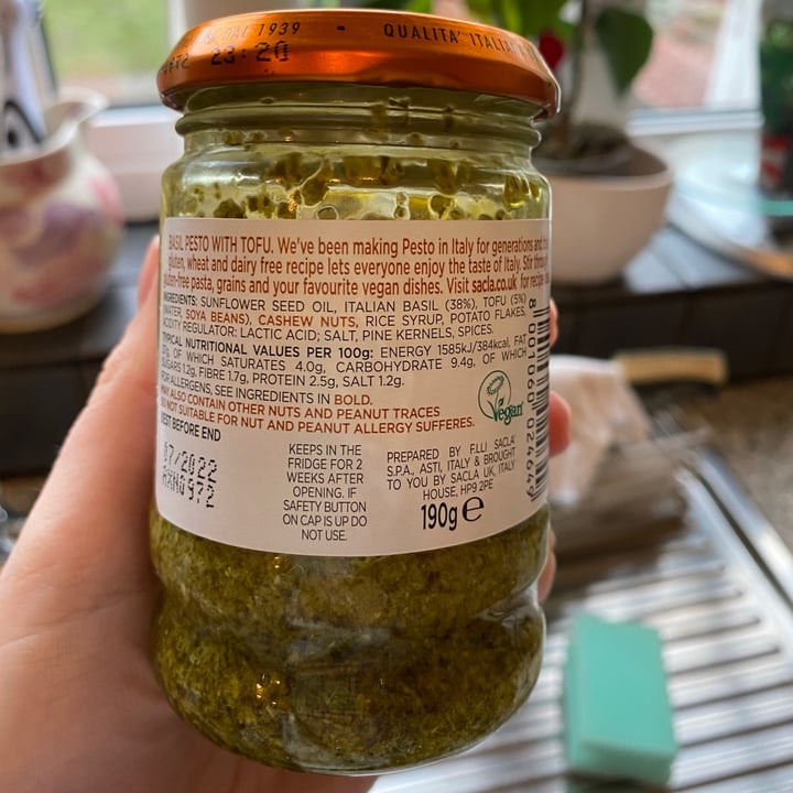review photo of Sacla Vegan Basil Pesto shared by @jessie18 on 09 Dec 2020 - review