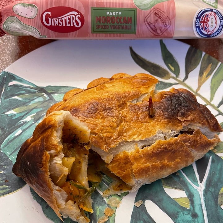 photo of Ginsters Moroccan Spiced Vegetable Pasty shared by @familywanderful on  14 Nov 2021 - review