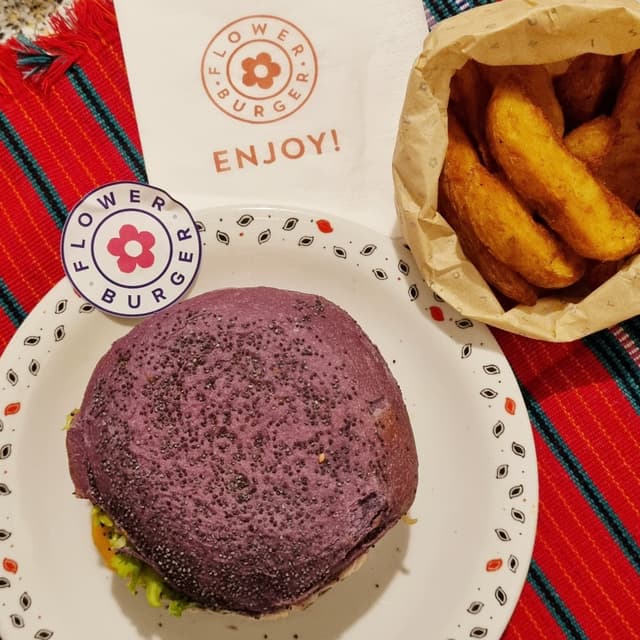 Photo of the dish “Flower Burger”