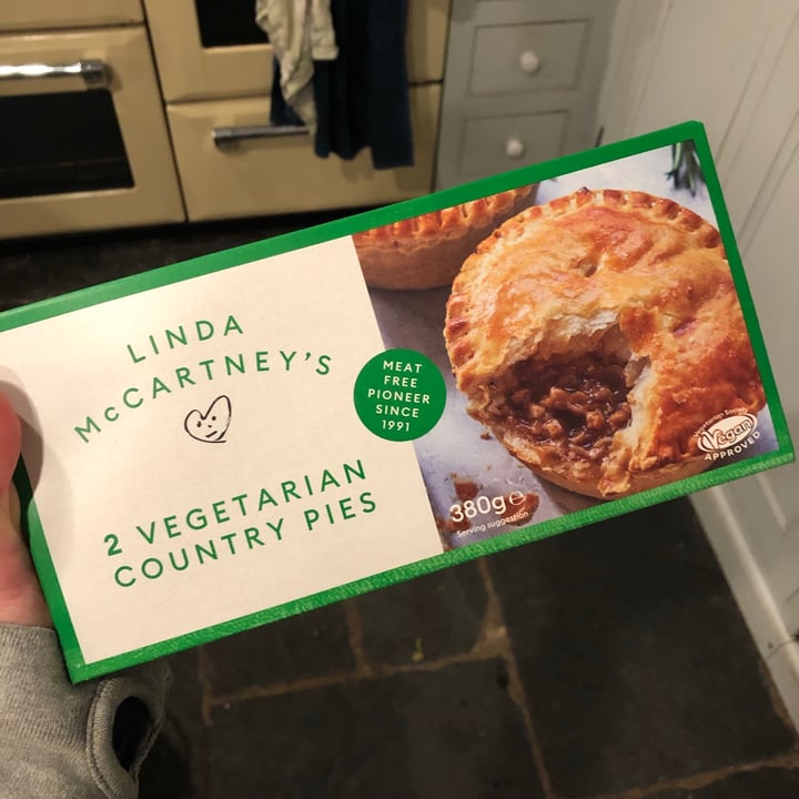 photo of Linda McCartney's 2 vegetarian Country pies shared by @yourlocalvegan on  20 Feb 2021 - review