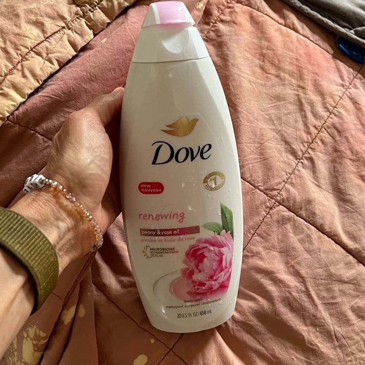 photo of Dove Dove Body Wash shared by @suebedo on  25 May 2022 - review