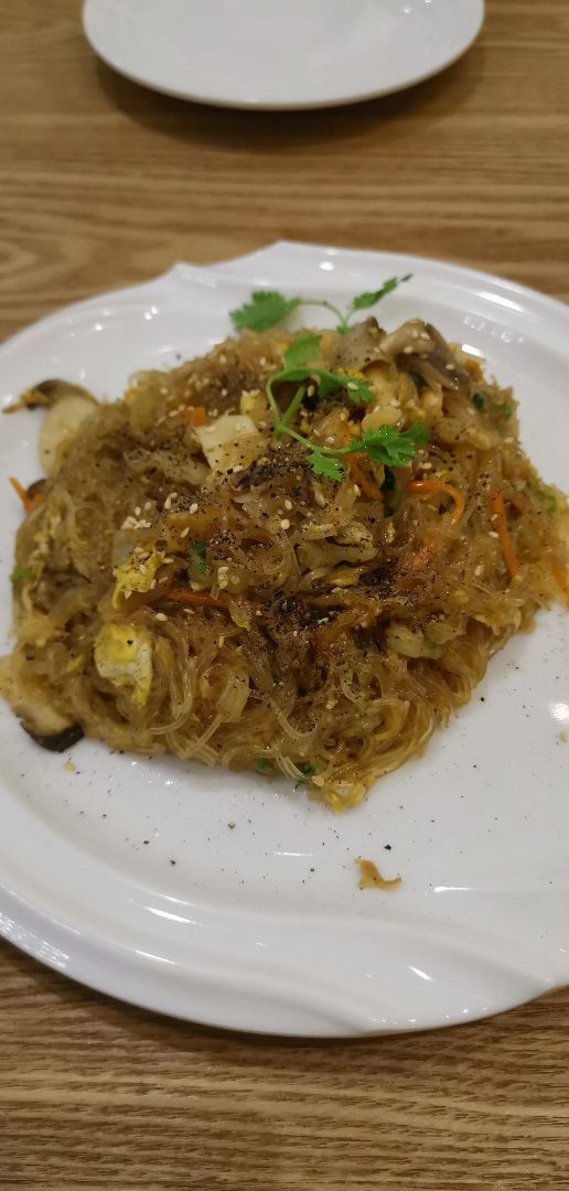 photo of Green BA Fried Vermicelli With Assorted Mushrooms shared by @lalas910 on  15 Jun 2019 - review