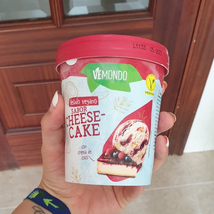 photo of Vemondo Helado Vegano sabor Cheese-Cake shared by @lulivegan on  18 Jul 2021 - review