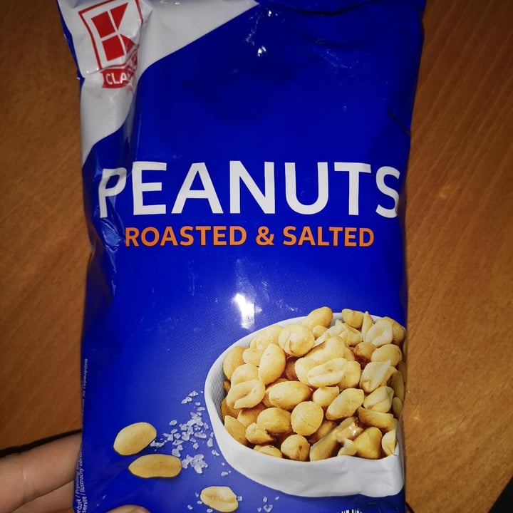photo of Kaufland Classic Peanuts Roasted & Salted shared by @penny10 on  26 Mar 2022 - review