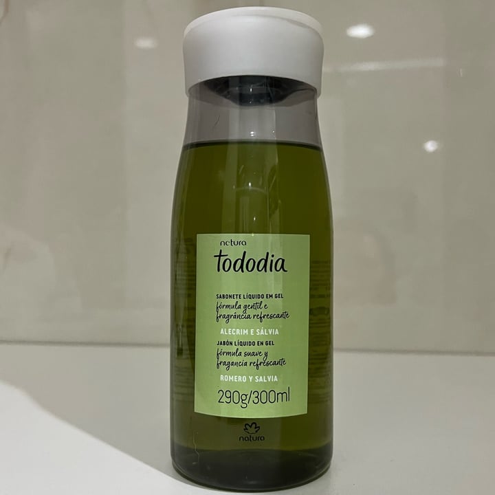 review photo of Natura sabonete líquido alecrim e sálvia shared by @gabialencar on 12 May 2022 - review
