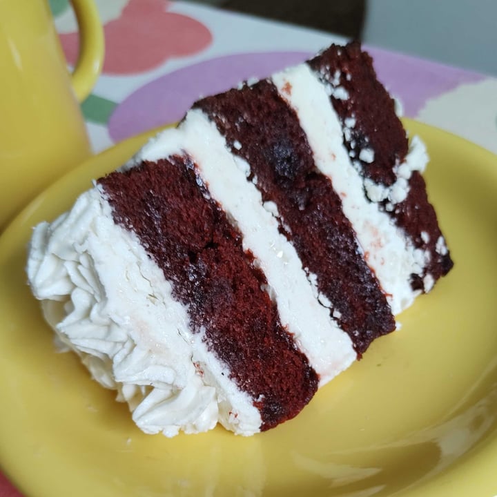 photo of Alchemy Red Velvet shared by @noeschulz on  13 Oct 2021 - review