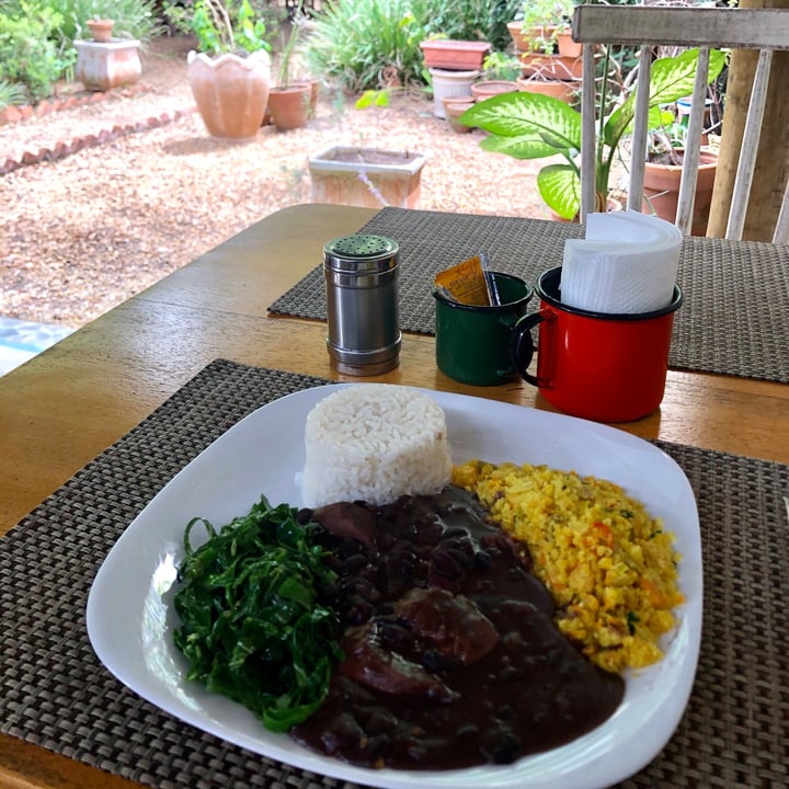 review photo of Restaurante Tomate Seco Feijoada Vegan shared by @laismomesso on 30 Apr 2022 - review