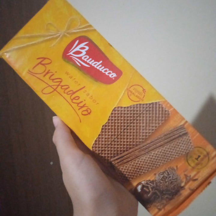 photo of Bauducco Wafer sabor brigadeiro shared by @andygi on  20 Sep 2021 - review