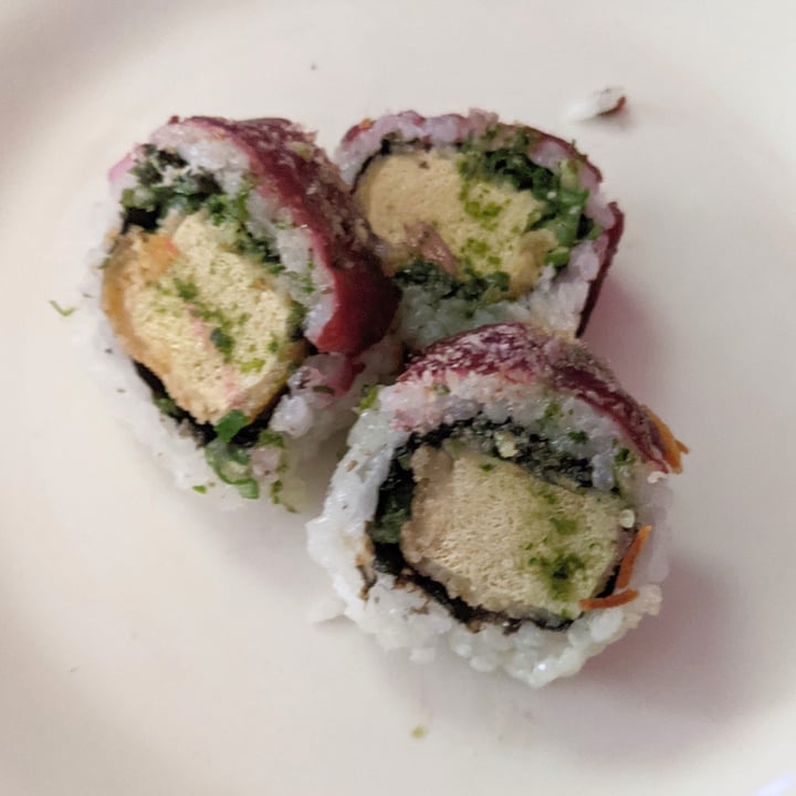 photo of Jiro Sushi - Sucursal Urquiza Bangkok Roll shared by @kndyd on  21 Aug 2021 - review