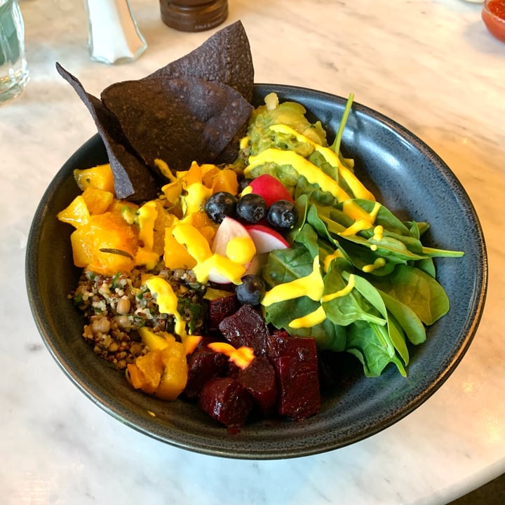photo of Bill's Brighton Restaurant The Hippie Bowl shared by @vegpledge on  26 Aug 2022 - review