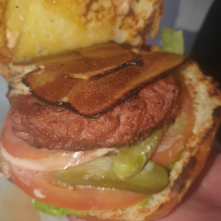 photo of Gias on Montrose Beyond burger shared by @sunshineyum on  13 Mar 2021 - review