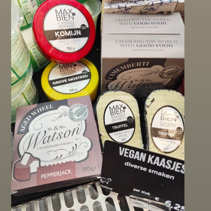 review photo of Max & Bien Plant Based Creamery mosterd kaas shared by @daantjemc on 12 Dec 2022 - review