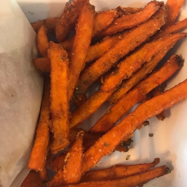 photo of Native Foods Cafe Sweet Potato fries shared by @mallory17 on  17 Dec 2020 - review