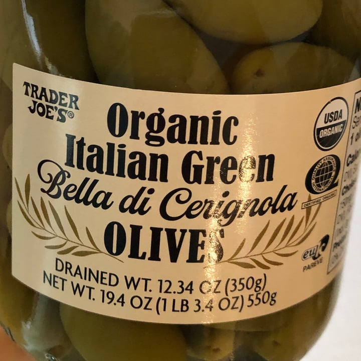 photo of Trader Joe's Organic green Bella  di cerignola olives shared by @allycat38 on  12 Dec 2021 - review