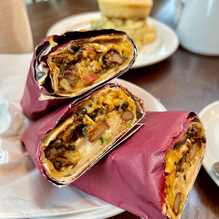 photo of Wulf & Lamb Open Burrito shared by @paulagonzalez on  28 Apr 2022 - review