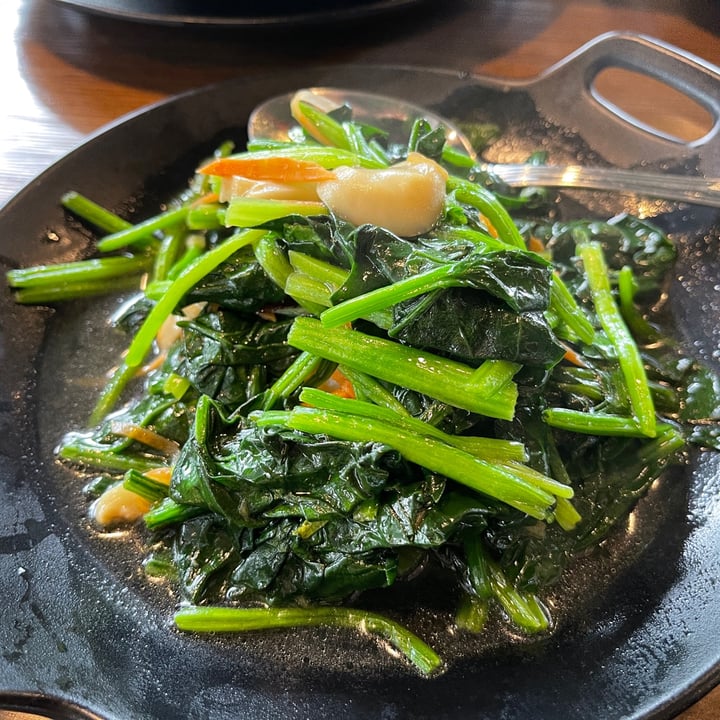 photo of Leaf Corner Stir fried spinach shared by @totorona on  10 Feb 2021 - review