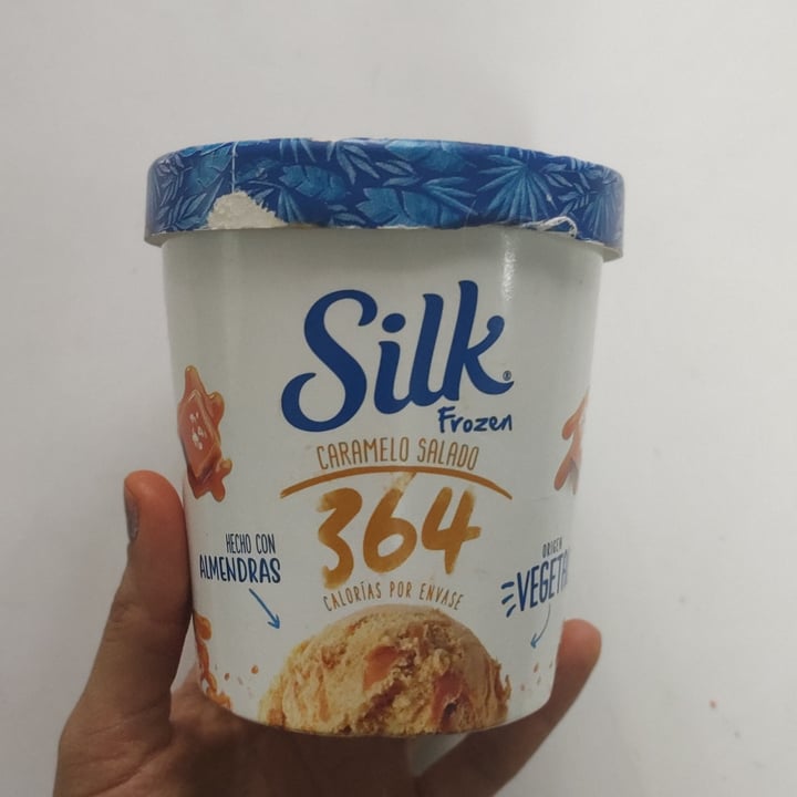 photo of Silk Helado Silk Frozen Caramelo Salado shared by @nelly19 on  19 Aug 2021 - review