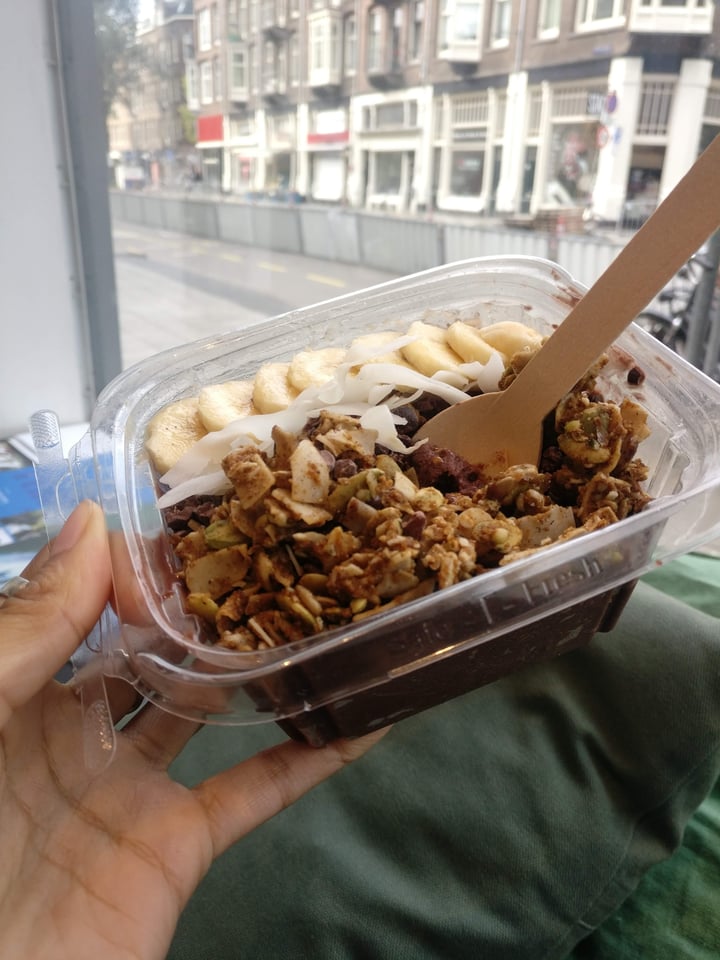 photo of JuiceBrothers Van Woustraat Açai Choco protein shared by @samyuktakartik on  29 Oct 2018 - review