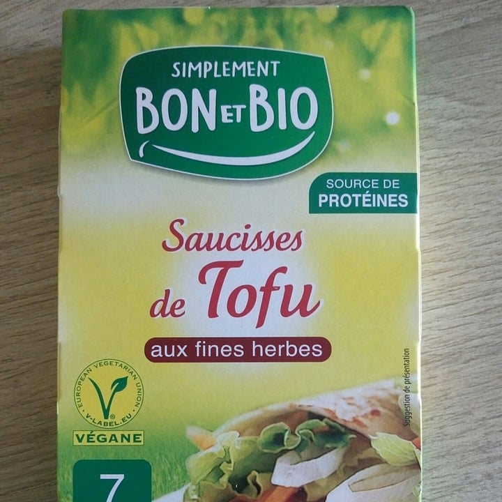 photo of Simplement bon et bio Saucisses De Tofu shared by @bewe on  20 Jun 2020 - review