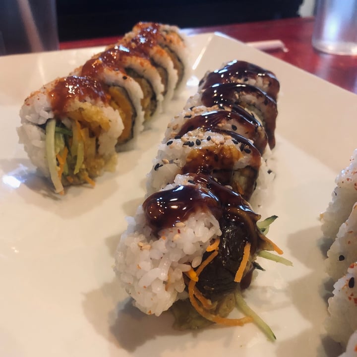 review photo of Sticky Rice Dragon Roll shared by @maayasaurus on 04 Apr 2021 - review