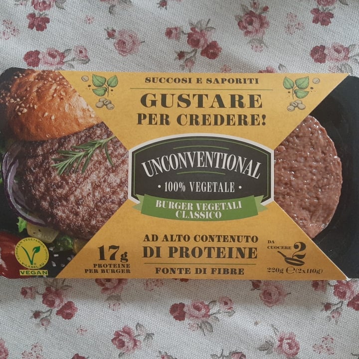 photo of Unconventional Burger Vegetale Classico - Classic Burger shared by @caterinag on  07 Jul 2022 - review