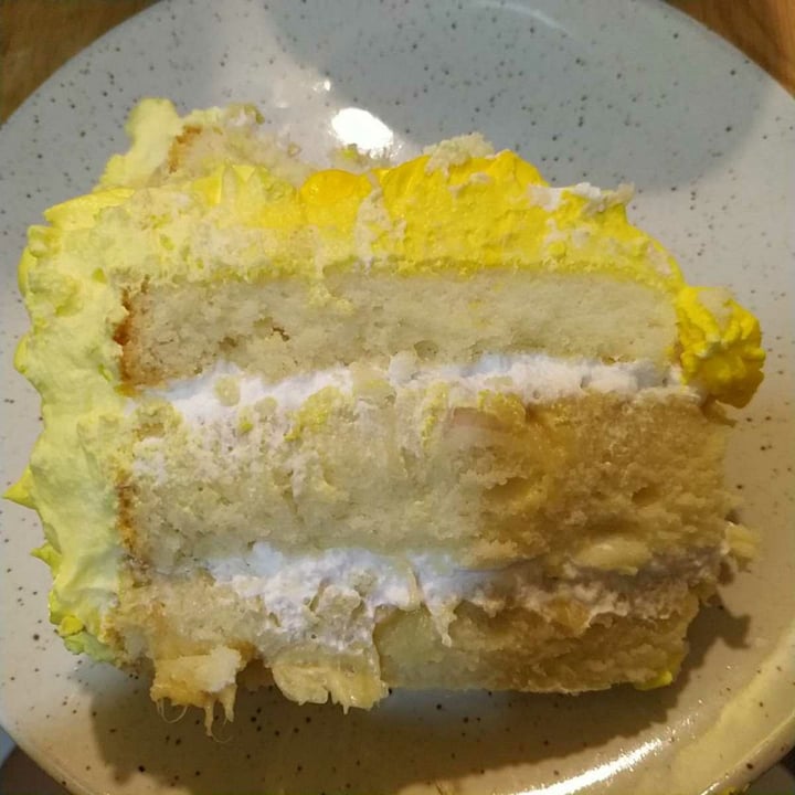 photo of HotCakes Vegetarian Bakery and Cafe Vegan Durian Cake shared by @avosourdough on  03 Nov 2019 - review