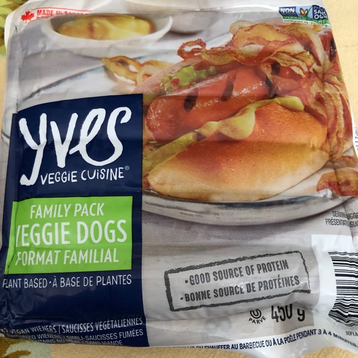 photo of Yves Veggie Cuisine Family Pack Veggie Dogs shared by @helloitsme on  17 Jun 2021 - review