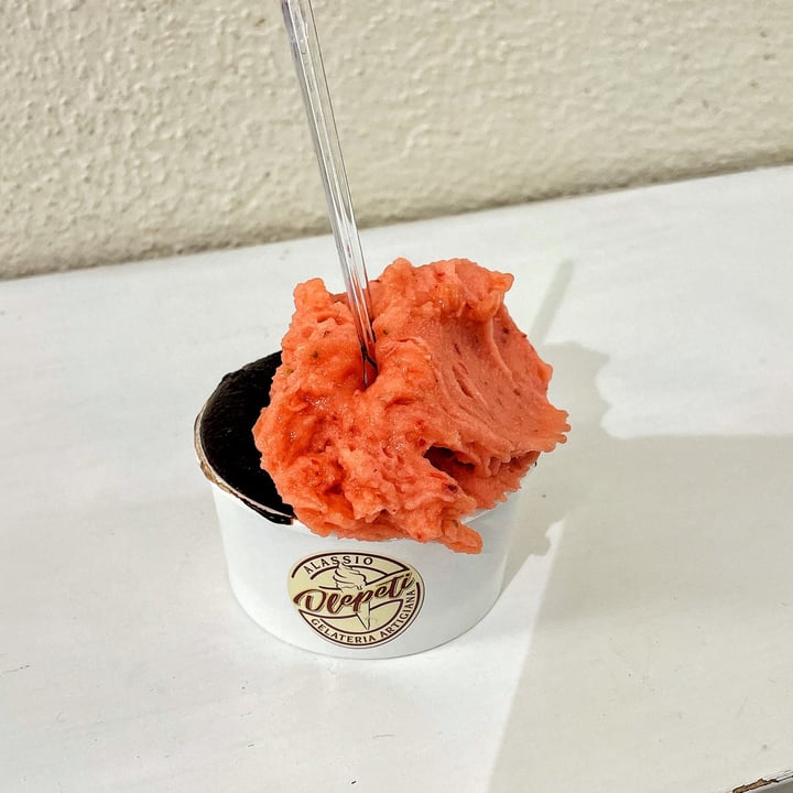 photo of Gelateria Olepeti Gelato vegano shared by @giulia722 on  02 May 2022 - review