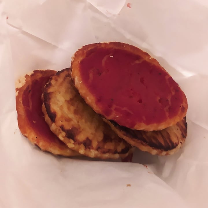 photo of DOLCI TENTAZIONI Pizzette rosse shared by @bratkart0ffel on  14 Apr 2022 - review