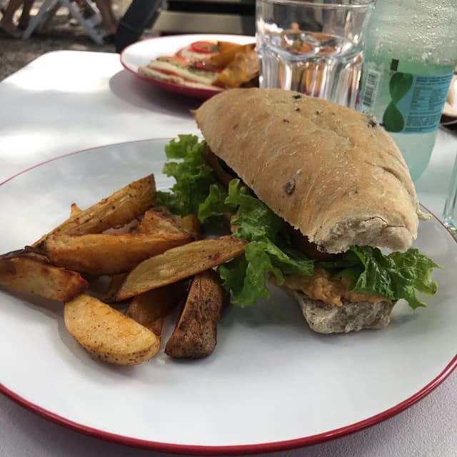 菜肴“Ciabatta”的照片